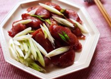 江西的4大怪菜，拌臘腸、糟牛肉居前兩位